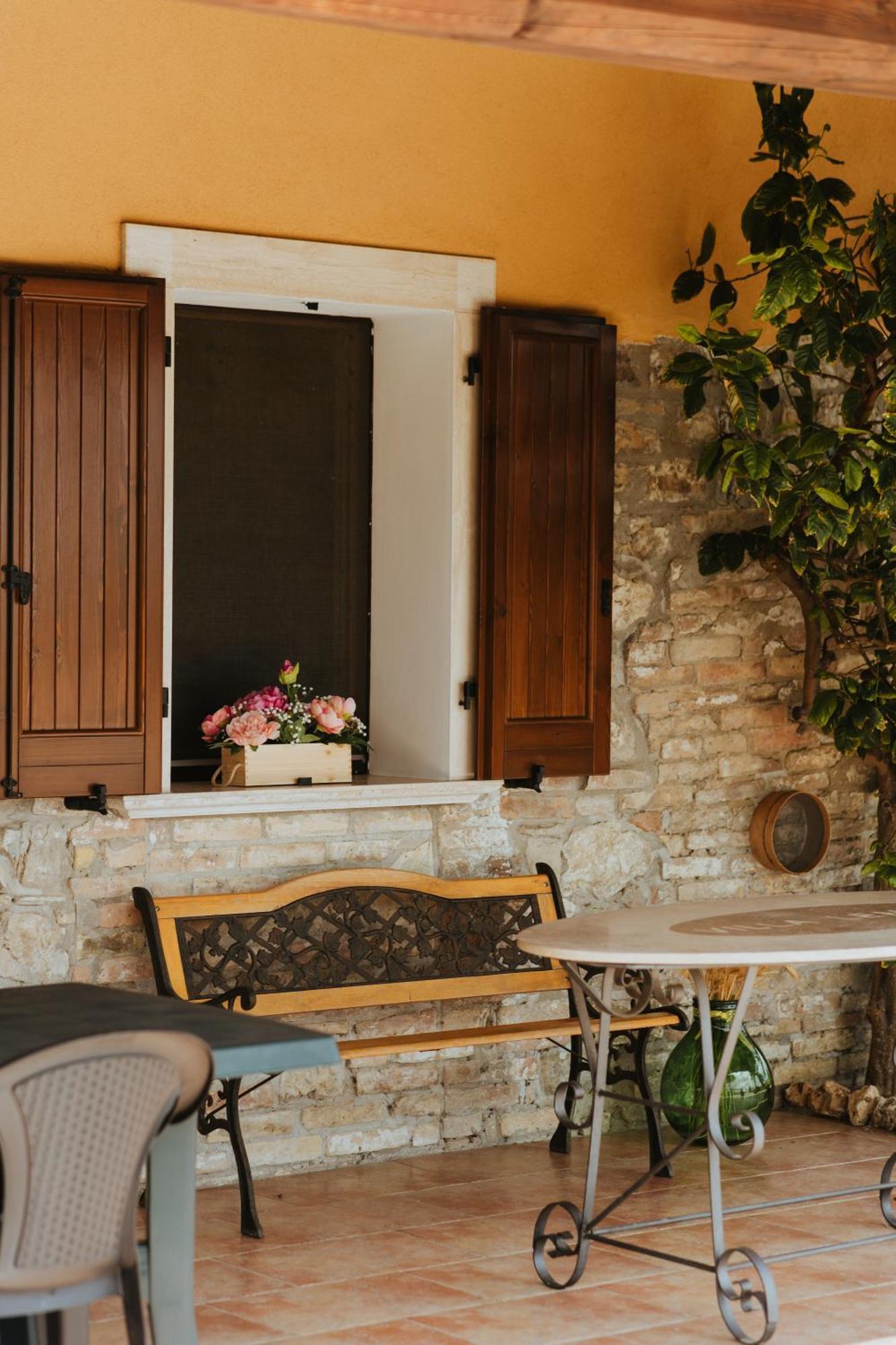 מונטנרו די ביזאצ’ה Villa Lemme מראה חיצוני תמונה